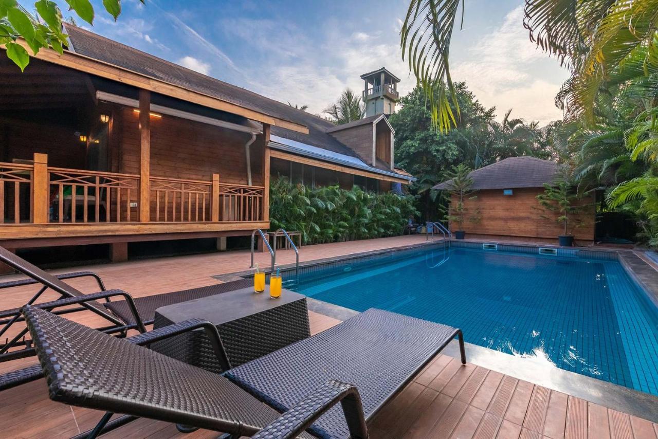 Nature'S Abode - The Wooden Villa At Morjim By Stayvista Exterior foto
